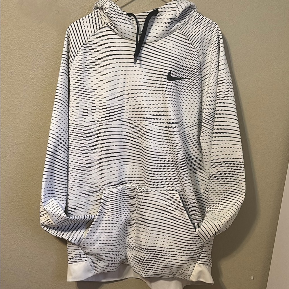 MENS Nike White and Black Patterned Hoodie/ small whole in front pocket pictured